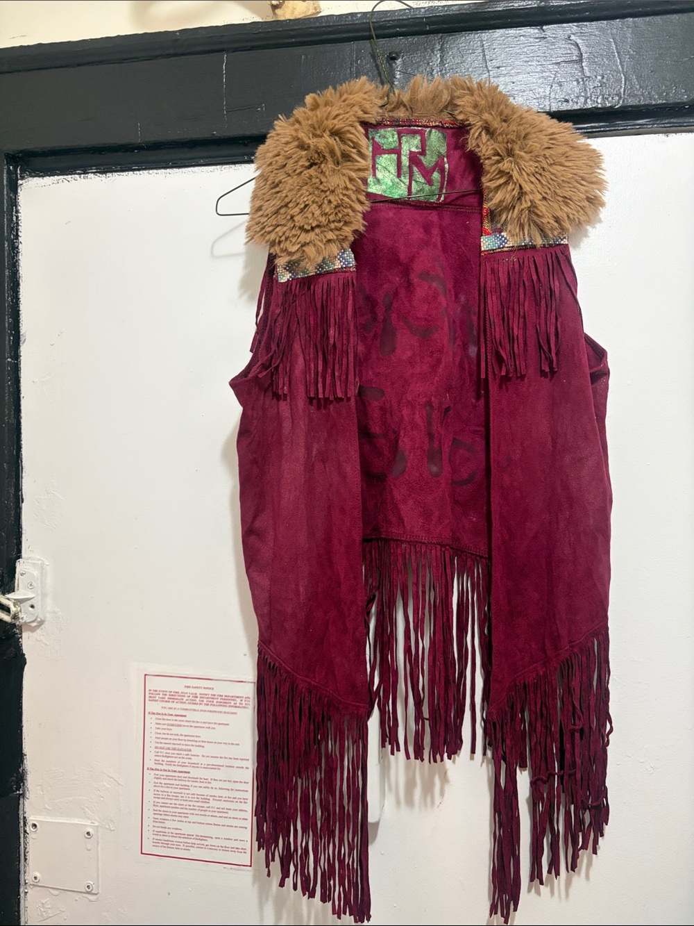 Fringe Faux-Suede Vest with Faux-Fur Collar - Burgundy